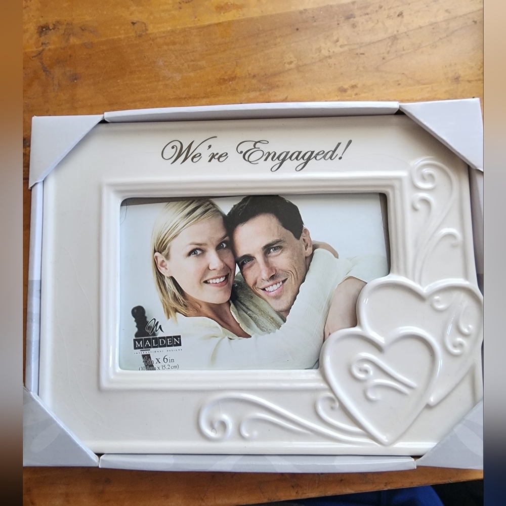 Picture frame we're engaged